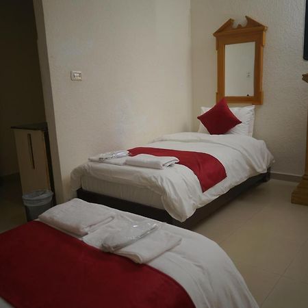 Petra Home Hotel 瓦迪穆萨 外观 照片