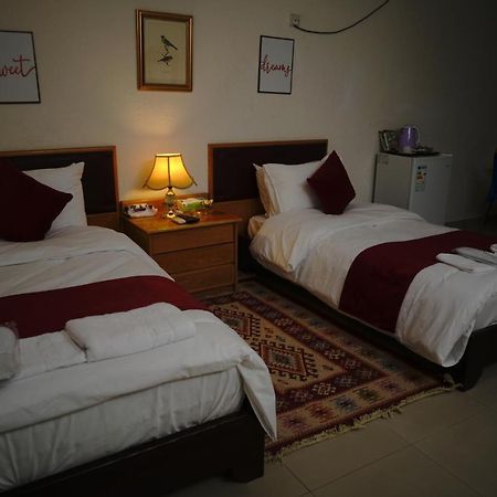 Petra Home Hotel 瓦迪穆萨 外观 照片
