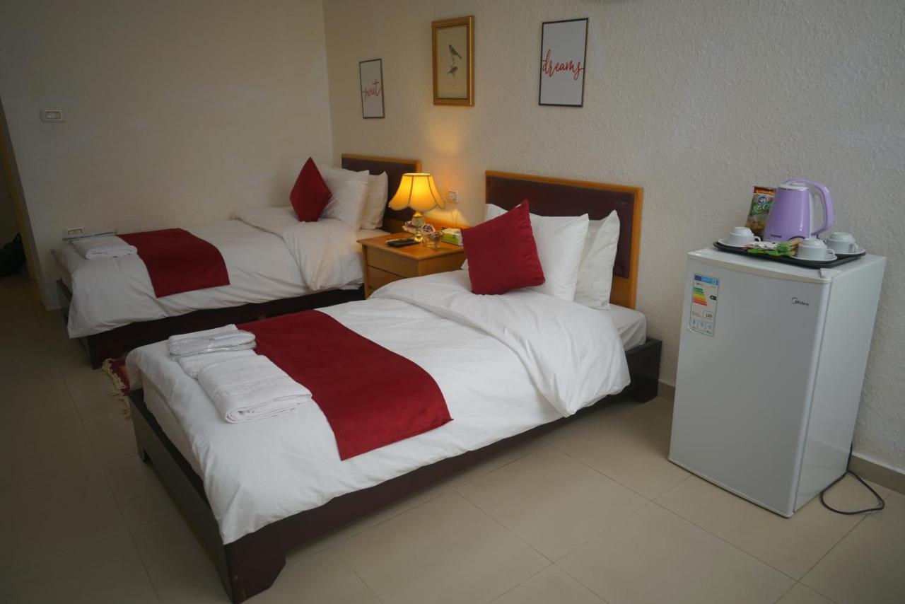 Petra Home Hotel 瓦迪穆萨 外观 照片